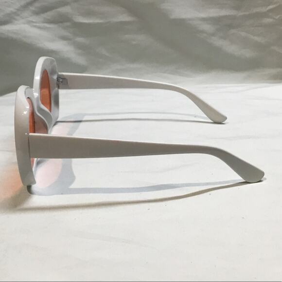 SunGlasses - Picture 2 of 5